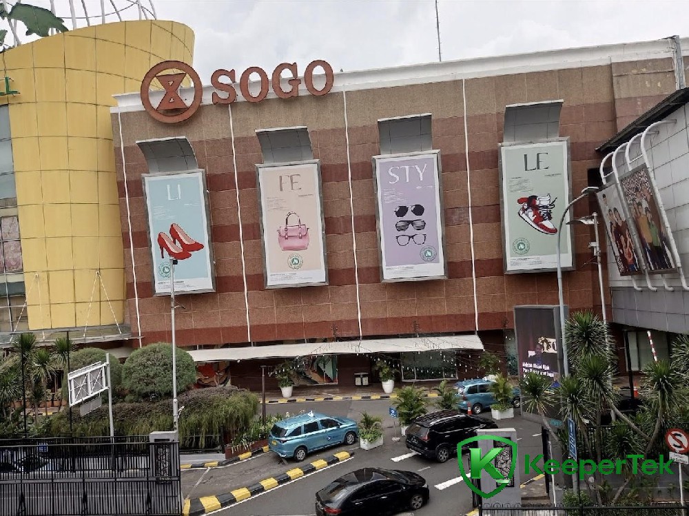 Pondo Inda Mall, Indooneeshiyaa