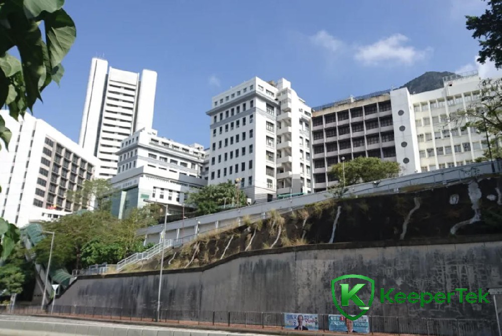 Hospitaala Mootittii Meerii, Hoong Koong